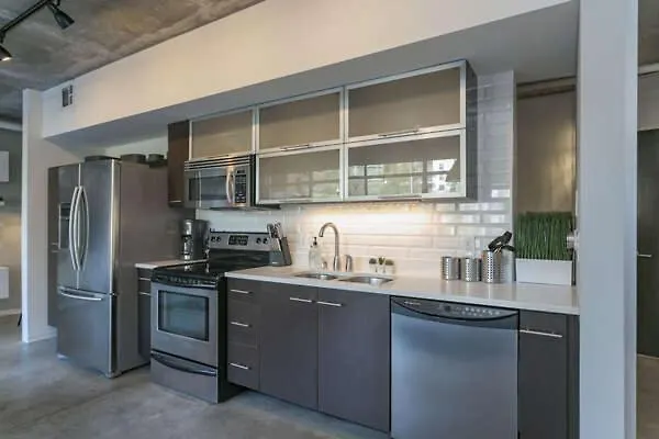 Luxe + Modern Johnny Cash Inspired Executive Condo Nashville United States