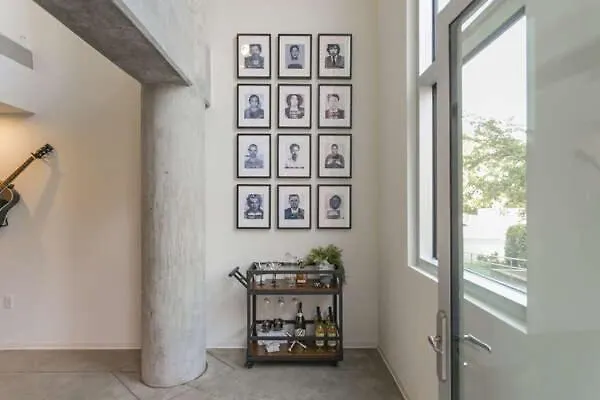 Luxe + Modern Johnny Cash Inspired Executive Condo Nashville 0*,  United States