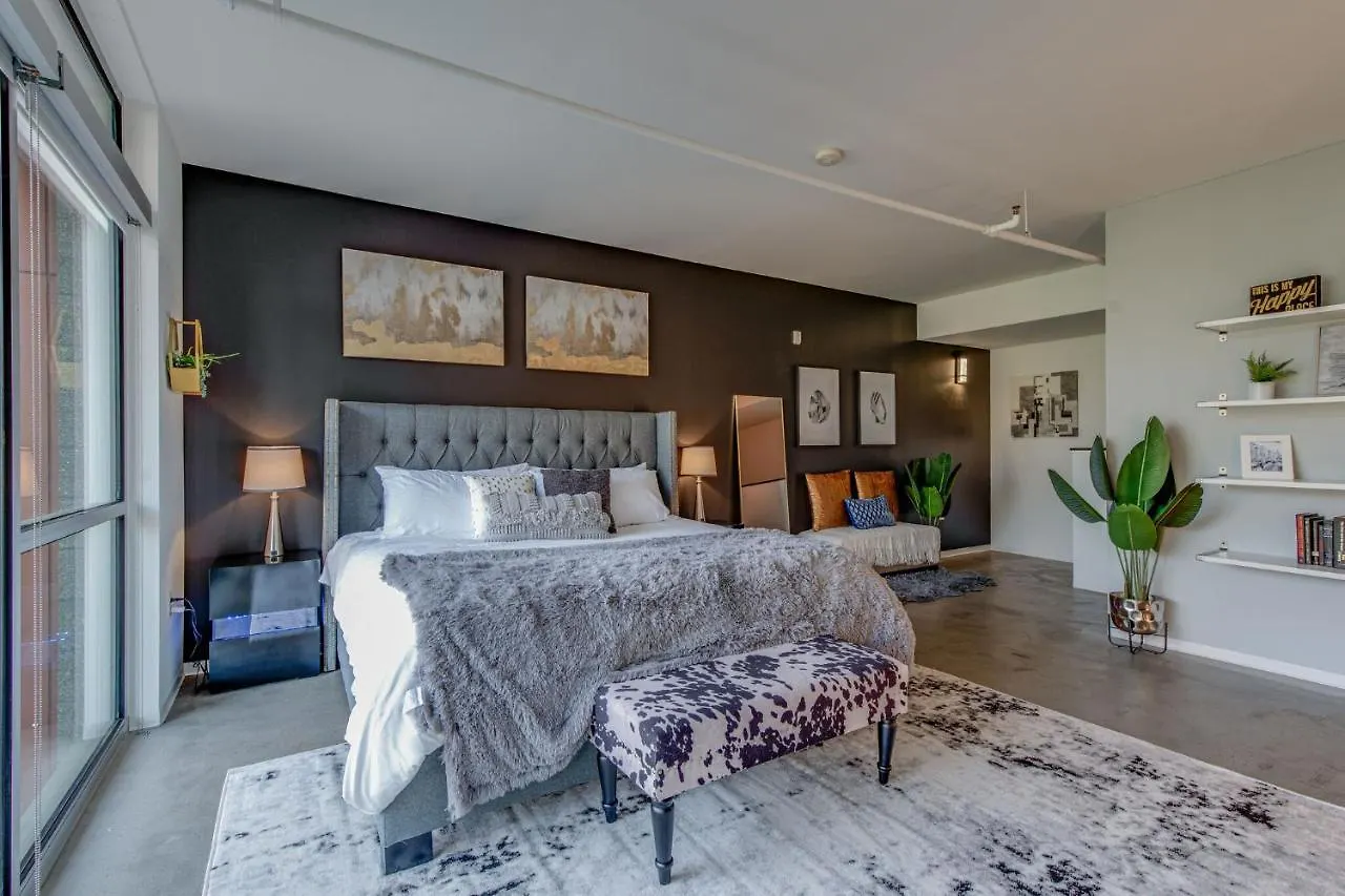 Luxe + Modern Johnny Cash Inspired Executive Condo Nashville